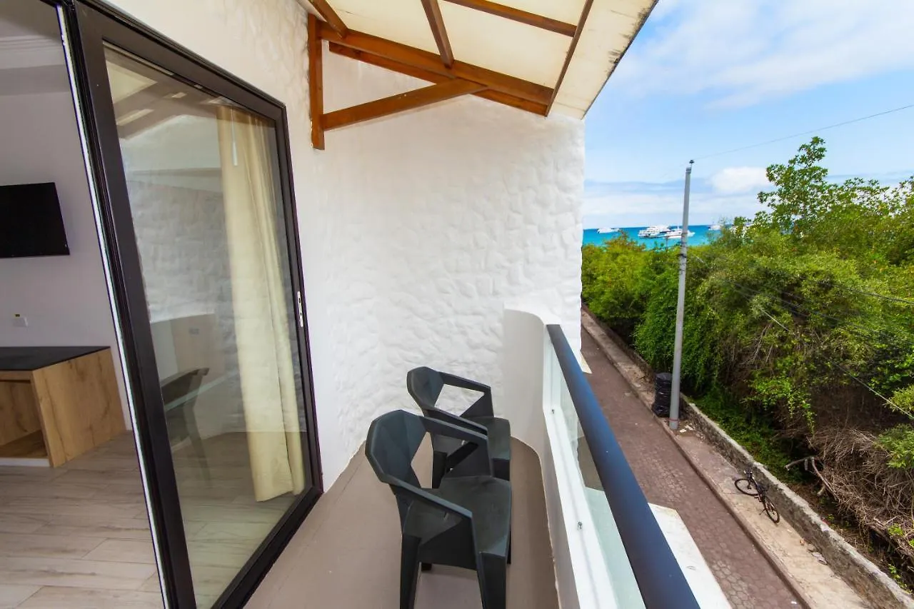 Grand Hotel Leon Marino Galapagos Puerto Ayora
